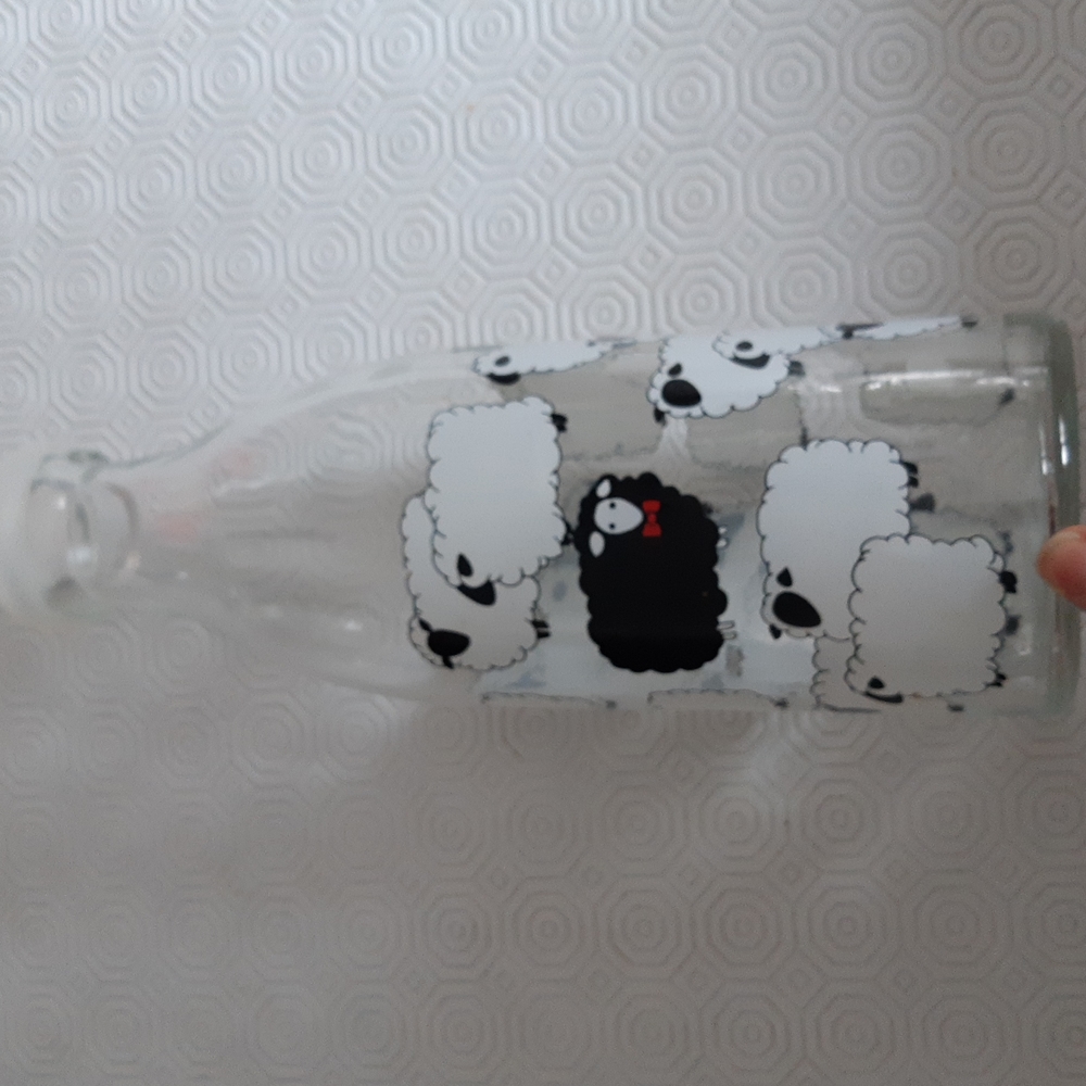 2 for 25$***Vintage / Milk or juice glass ontainer